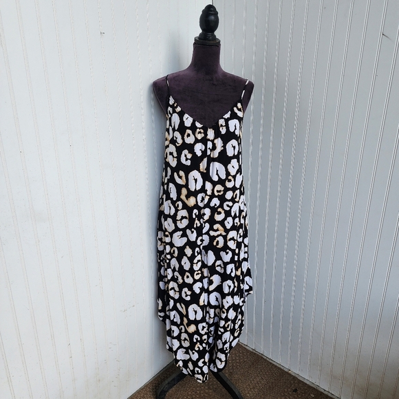 Cato Black and White Floral Print Jumpsuit - Picture 1 of 15